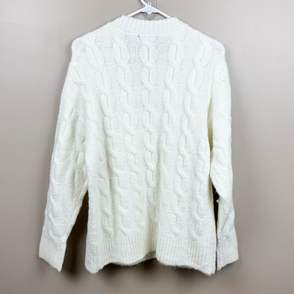 Skies Are Blue Cream Oversized Pearl Detail Cable Knit Wool Blend Sweater Sz XS - Picture 2 of 8